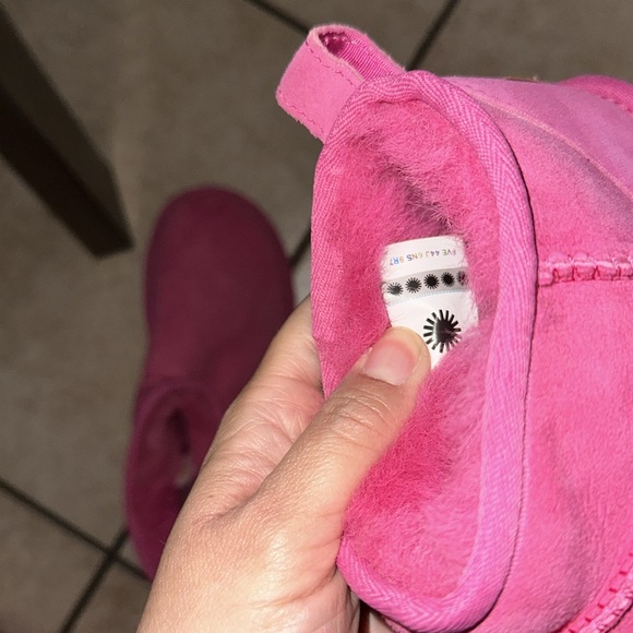 Women’s UGG ULTRA MINI HOT PINK #7 - Picture 7 of 10